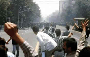 تظاهرات عظيم مردم تهران در 30 خرداد سال 1360